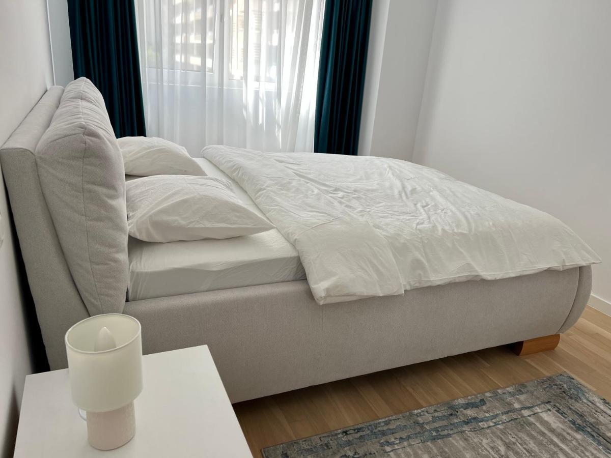 C-Entral Apartments Bucharest With Private Parking Екстериор снимка